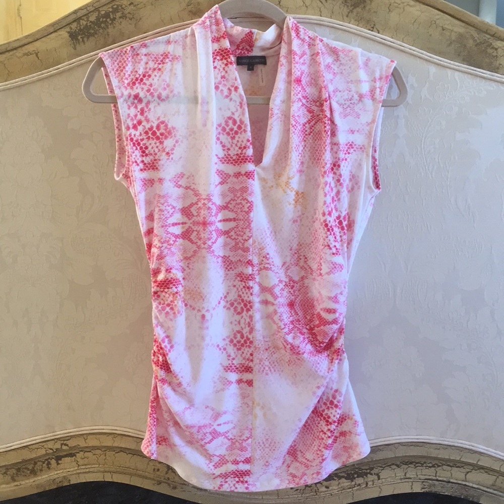 Vince Camuto top